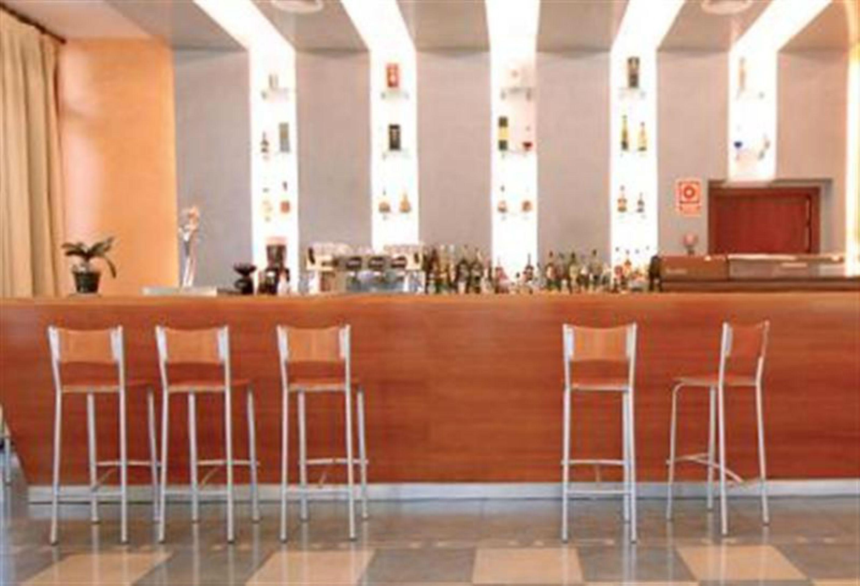 Hotel Cibeles Playa Gandía Exteriör bild