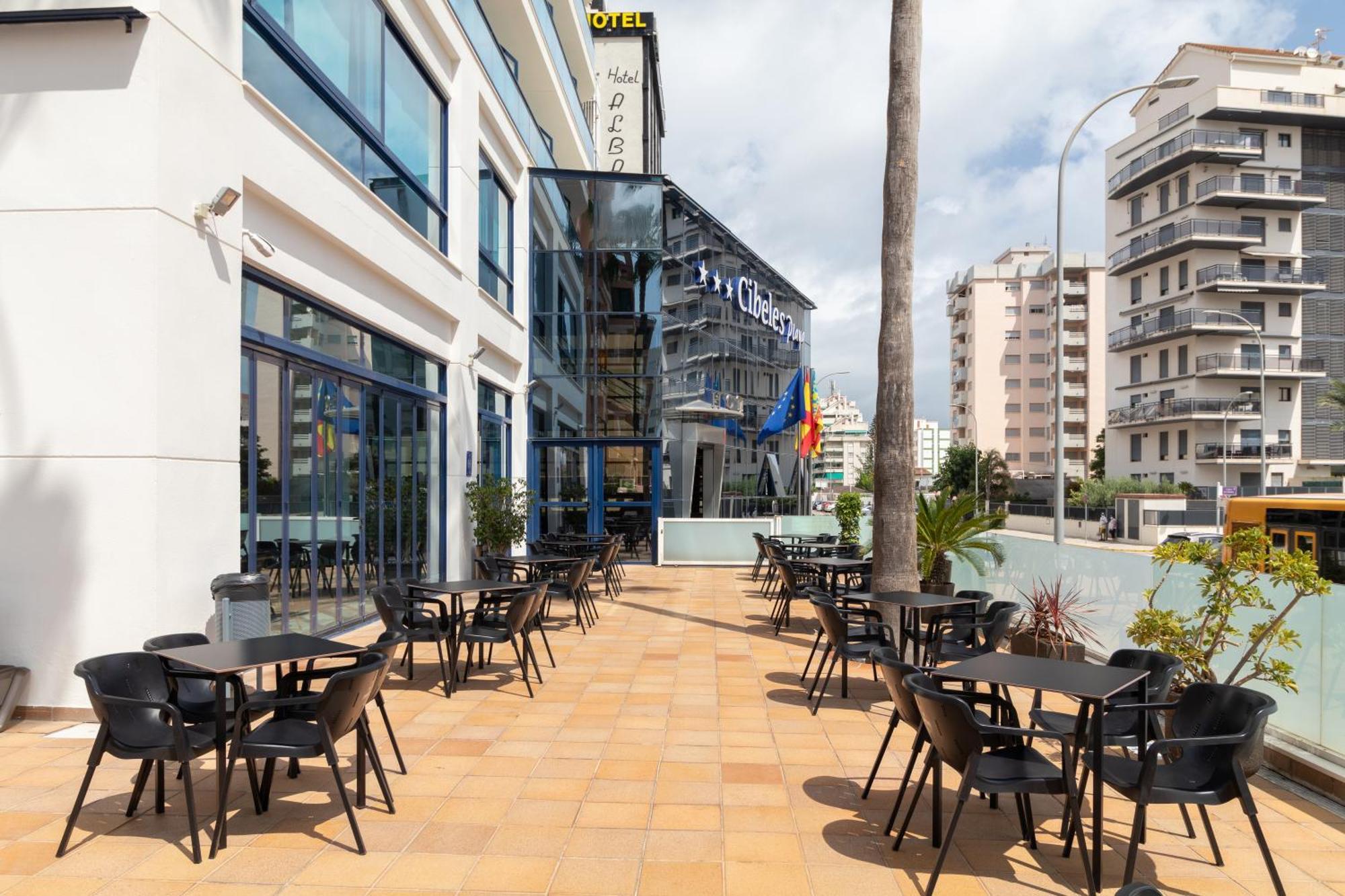Hotel Cibeles Playa Gandía Exteriör bild