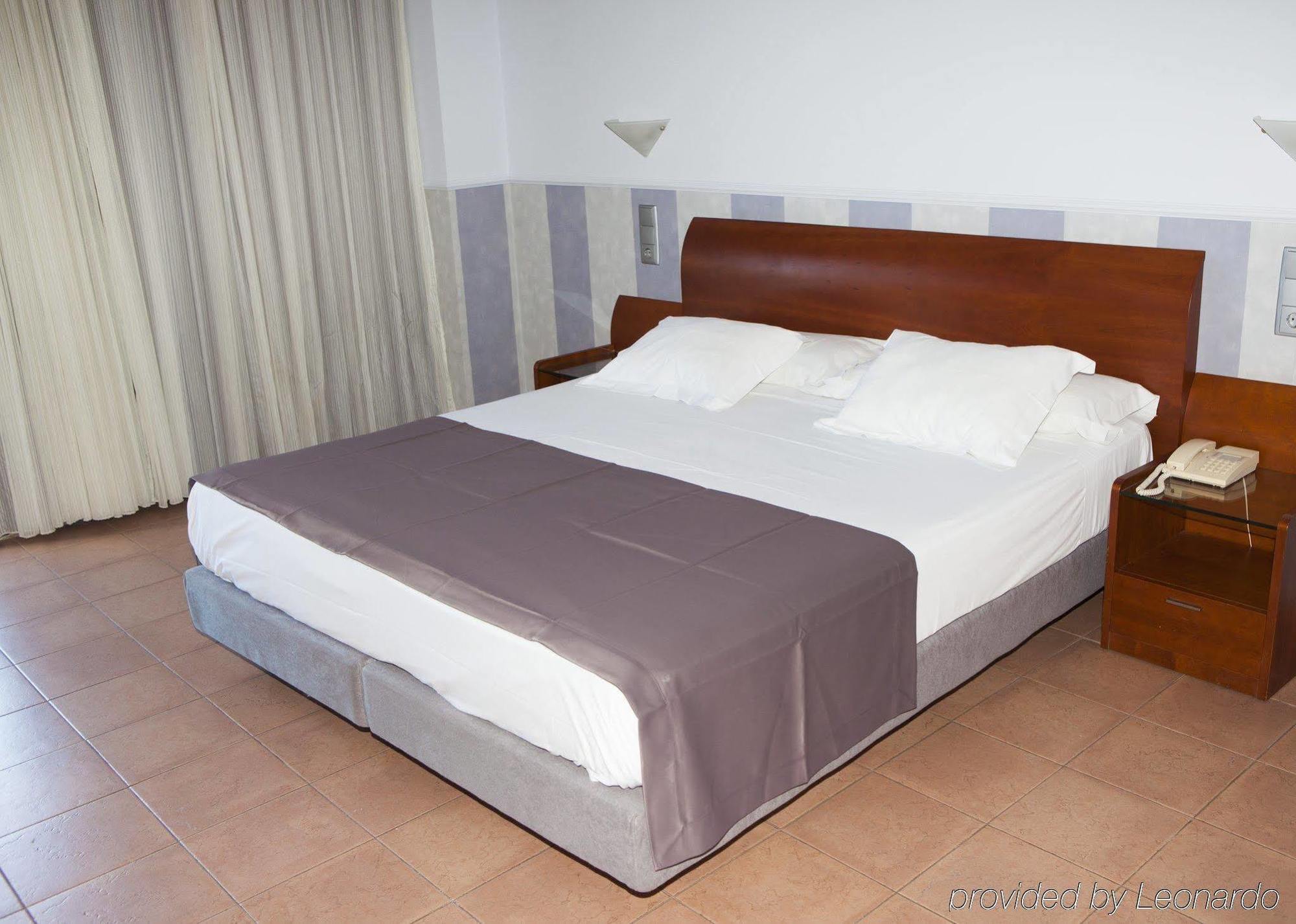 Hotel Cibeles Playa Gandía Exteriör bild